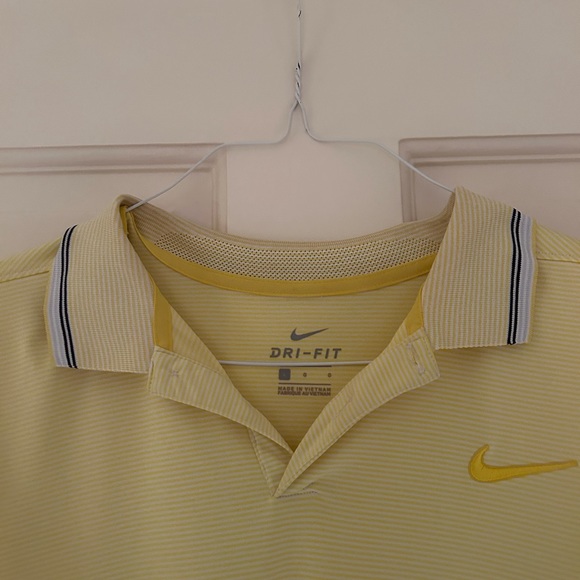 Nike Dri-Fit Golf Polos ( set of 3), size large - Picture 5 of 7